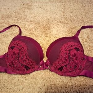 💋Victoria's Secret Red Burgundy Lace Mesh Very Sexy Pushup Bra